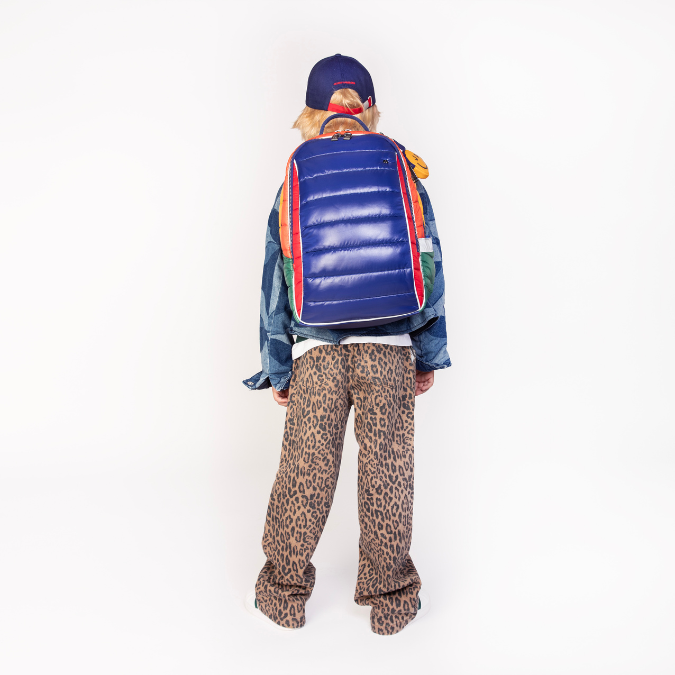 Trendy Puffer Pop Jeune Premier backpack with handy compartments for school for kids from 8 years old.