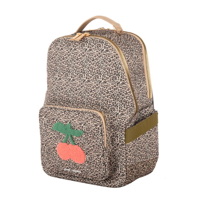 Trendy backpack for girls from 6 years. The New Bobbie Leopard Cherry is a rework of the classic Bobbie model.