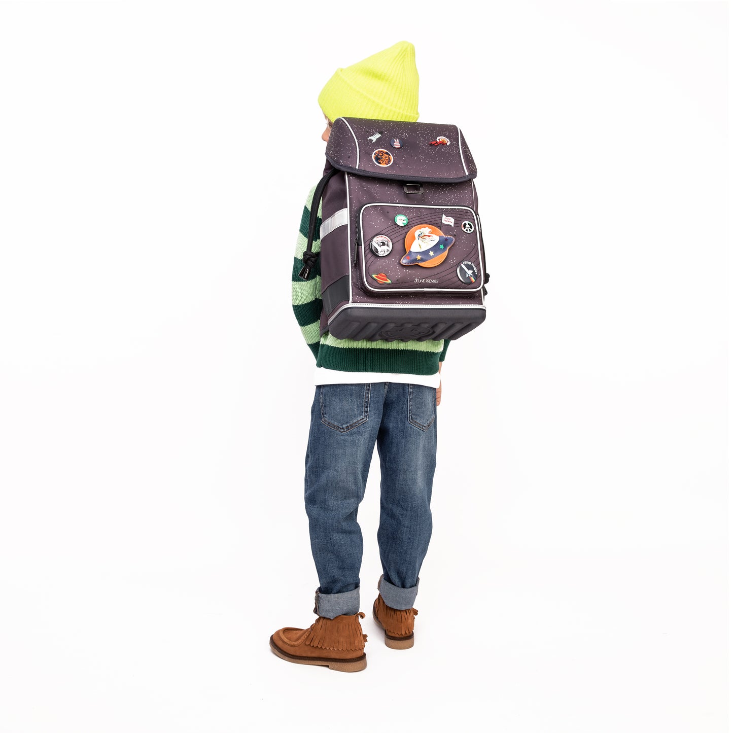 Discover the Jeune Premier Ergomaxx, the most ergonomic backpack in the world for boys aged 6 to 10. The Space Invaders print is ideal for boys fascinated by space.