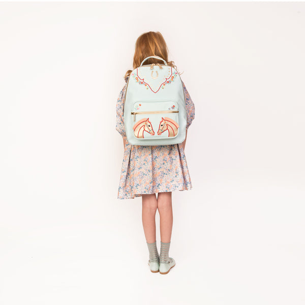 Trendy backpack for children from 6 years. The New Bobbie Backpack Cavalerie Florale is a rework of the classic Bobbie model.