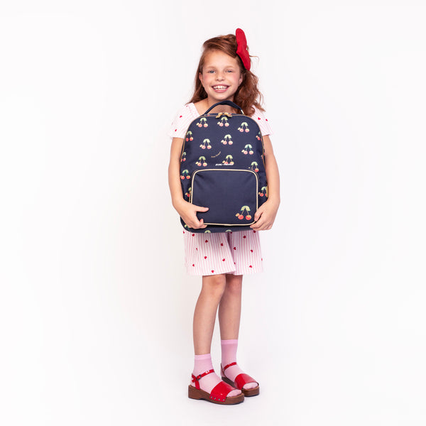 Trendy backpack for children from 6 years. The New Bobbie Love Cherries is a rework of the classic Bobbie model.