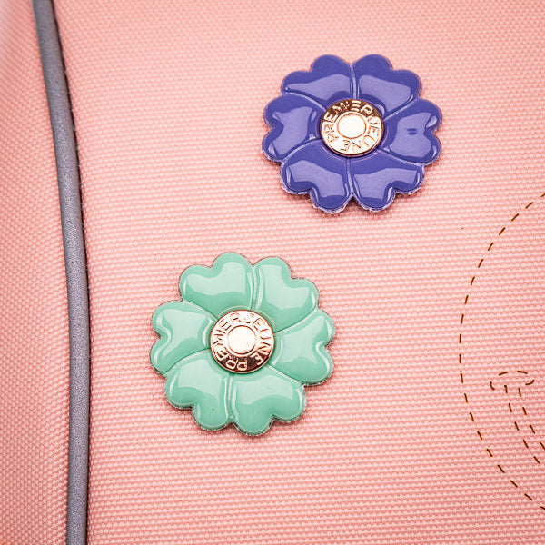 Ergonomic backpack Lady Gadget Pink for girls from the first year of primary school onwards. The load-bearing system transfers 50% of the weight to the hips.