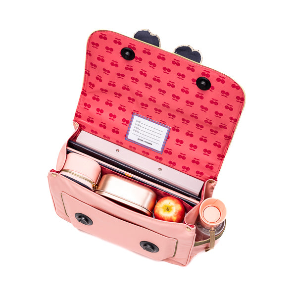 Trendy schoolbag for children from 6 to 8 years old. This Pet-à-Porter Jeune Premier midi “it-bag” is a real back-to-school essential.