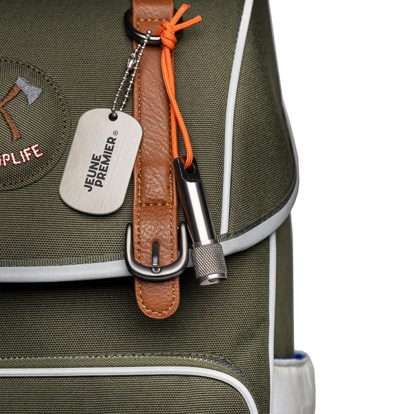 Ergomaxx Camp Life. Ergonomic, trendy backpack for children from 6 years. Looking for a bag with beauty and brains? The load-bearing system transfers 50% of the weight to the hips.