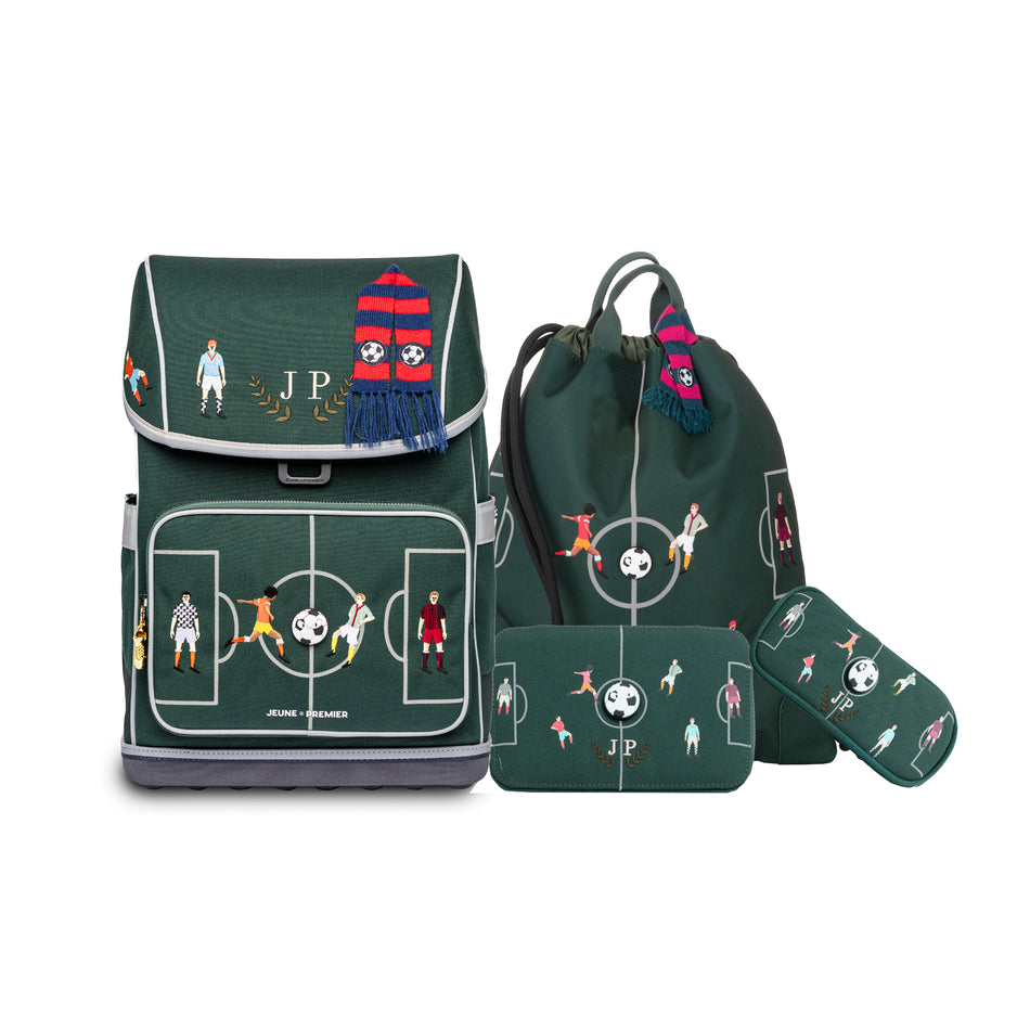 Discover the Ergomaxx, the most ergonomic and durable backpack in the world for boys aged 6 to 10. The dark green FC Jeune Premier design is the all-time bestseller for boys.