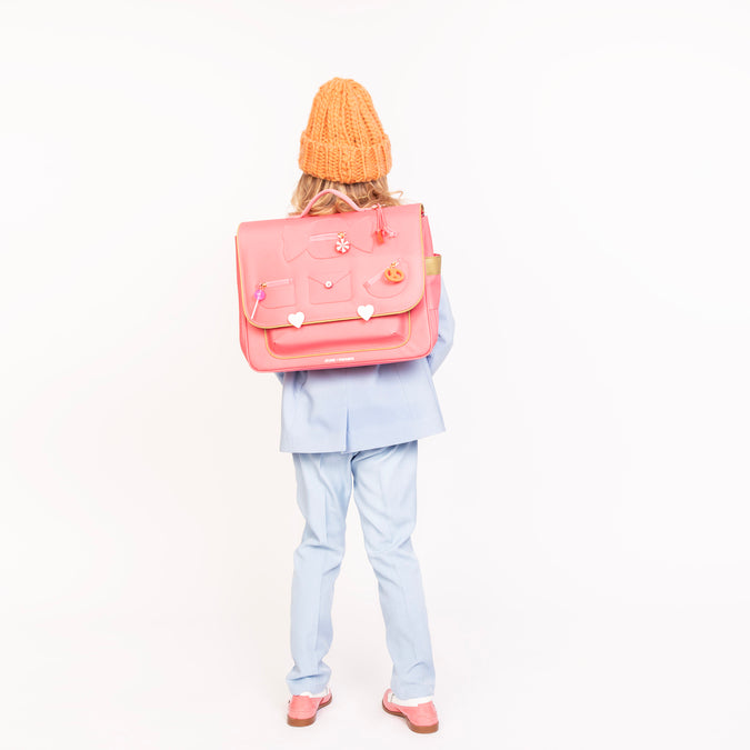 Trendy schoolbag for children from 6 to 8 years old. This Jeune Premier It Bag Midi Candy is a real back-to-school essential. 