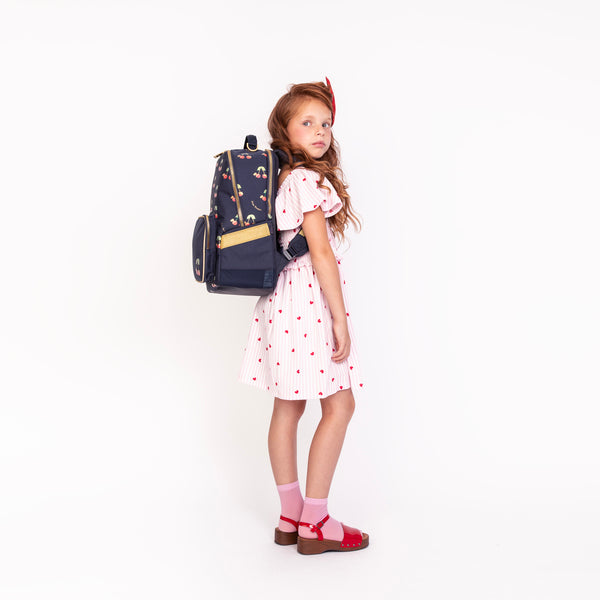 Trendy backpack for children from 6 years. The New Bobbie Love Cherries is a rework of the classic Bobbie model. 