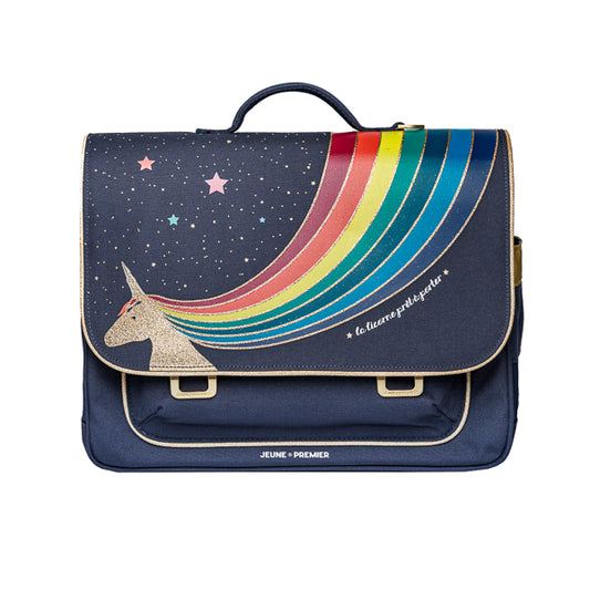 Trendy schoolbag for children from 6 to 8 years. This midi “it-bag” is a real back-to-school essential. Design: Unicorn Gold.