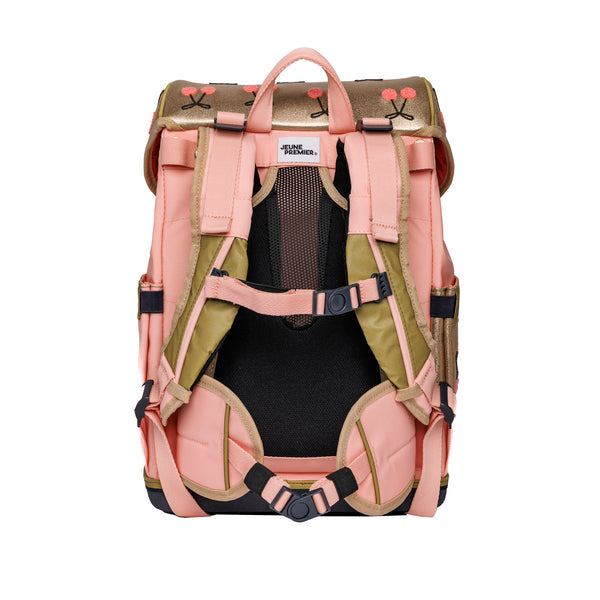 Discover the Ergomaxx, the most ergonomic and durable backpack in the world for girls aged 6 to 10. The Cherry Pompon design is a Jeune Premier bestseller. 