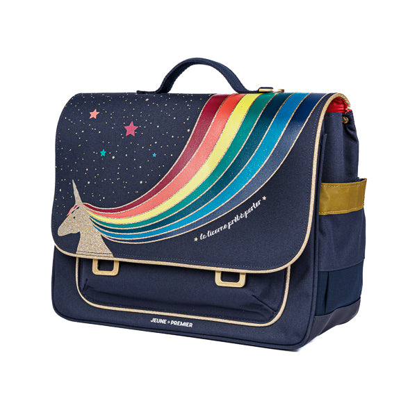 Trendy schoolbag for children from 6 to 8 years. This midi “it-bag” is a real back-to-school essential. Design: Unicorn Gold.