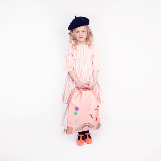 The multifunctional Jeune Premier Lady Gadget Pink City Bag can be used as a swimming bag, sports bag or fashion accessory, for any age and any occasion!