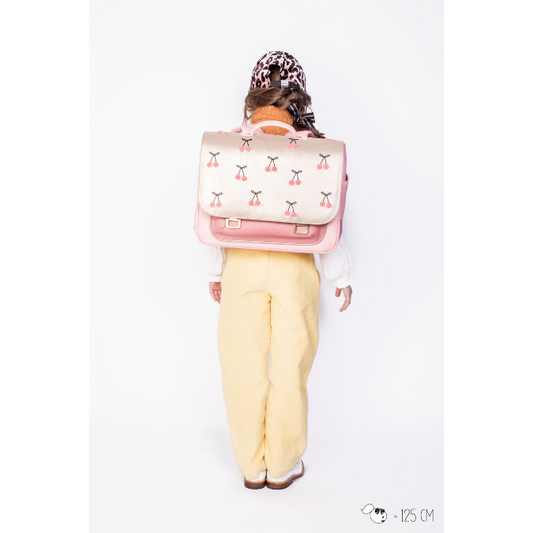 Check out the Jeune Premier bestseller: the It Bag Midi Cherry Pompon schoolbag is a true back-to-school essential for boys and girls from 6 years old.